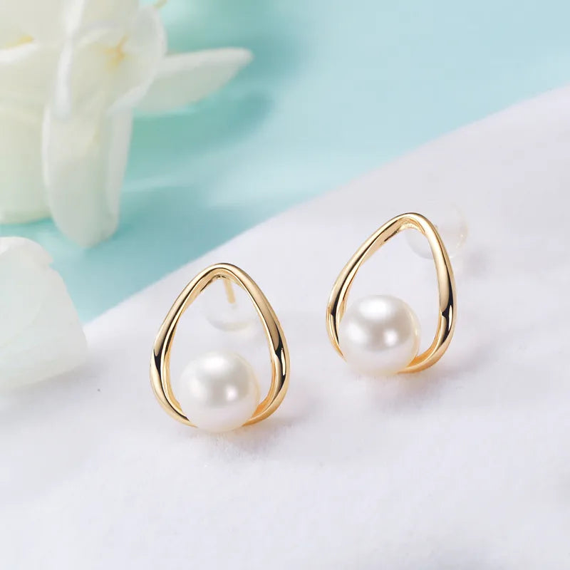 BIG PEARL STUD EARRING - Zaneil Luxe