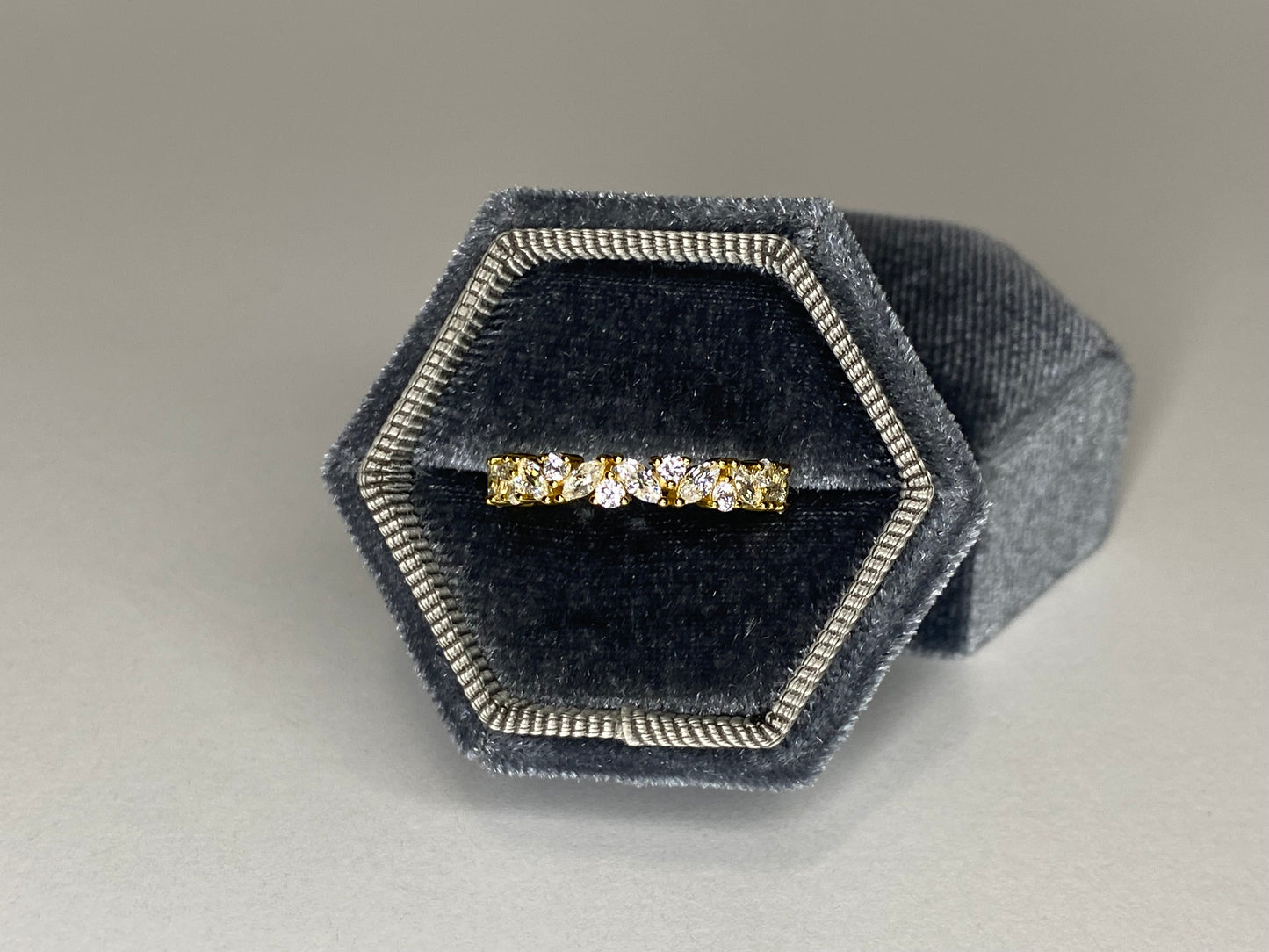 THE VERA RING